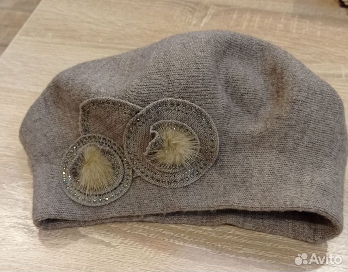 Берет женский