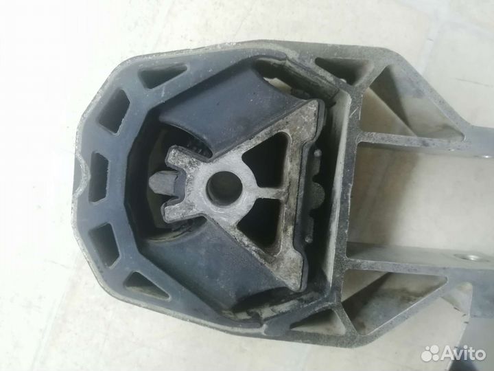 Опора кпп ford focus 2