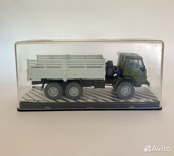 Модель 1:43 камаз 4310
