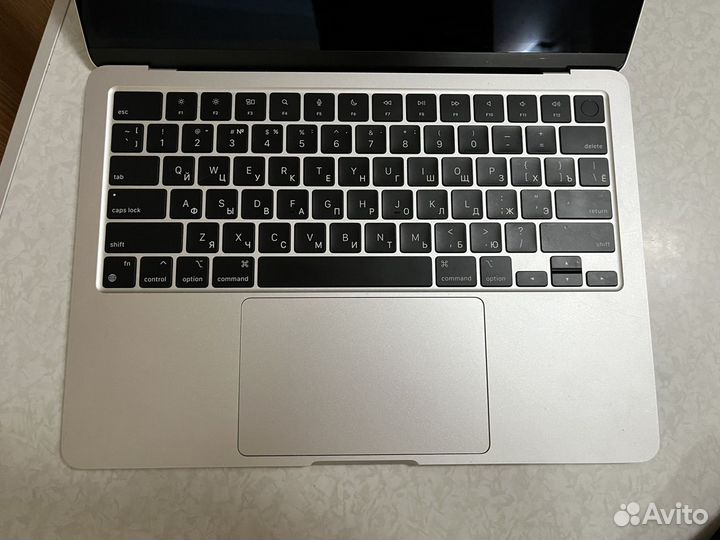 Apple macbook air m3 на гарантии