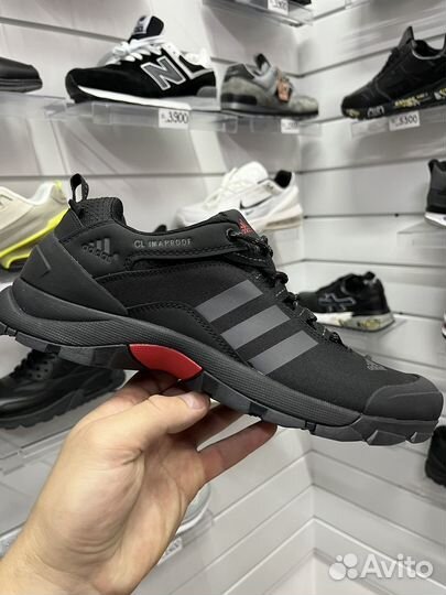 Кроссовки Adidas Climaproof мужские термо