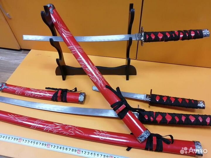 Катаны сувенирные сертификат С подставками