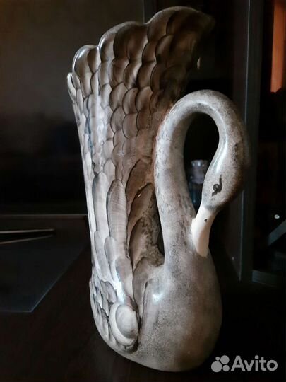 Ваза лебедь