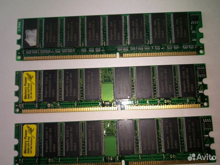 Оперативная память DDR 400 256 MB