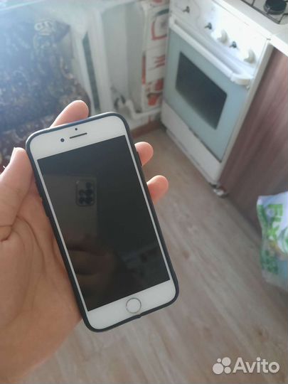 Телефон iPhone 7 128gb