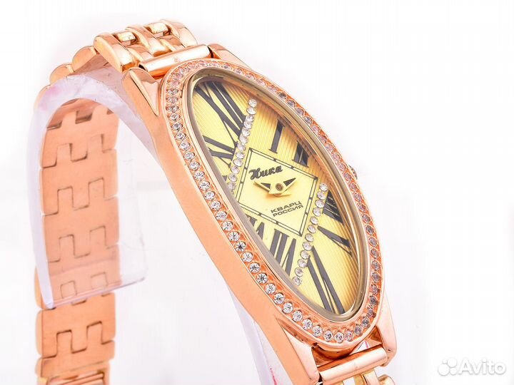 Часы золотые