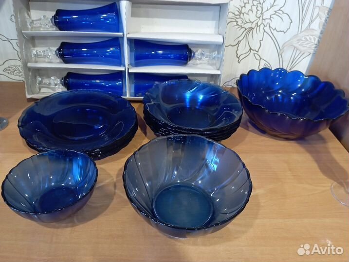 Набор столовой посуды на 6 персон