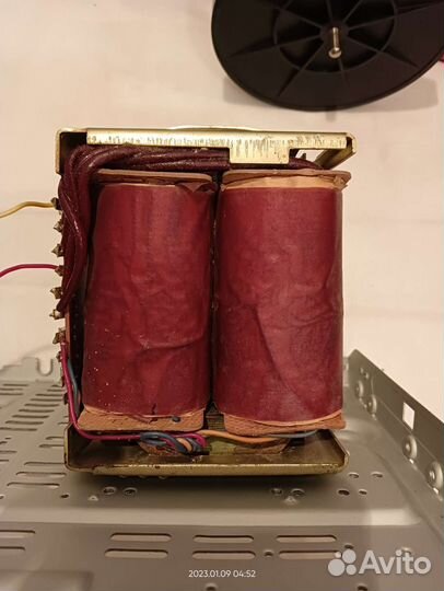 Трансформатор 220- 110V, электродвигатели