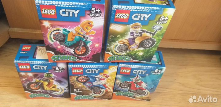 Lego City 60309 60310 60297 60298 60332