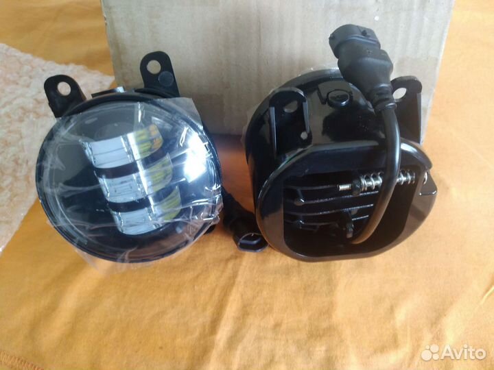 Туманки лед