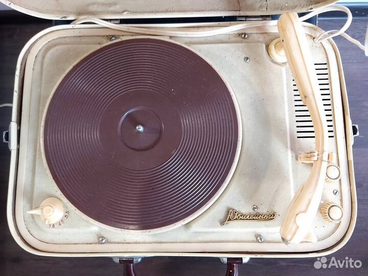 Проигрыватель винила СССР Юбилейный