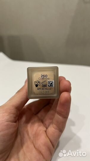 Тональная основа shiseido