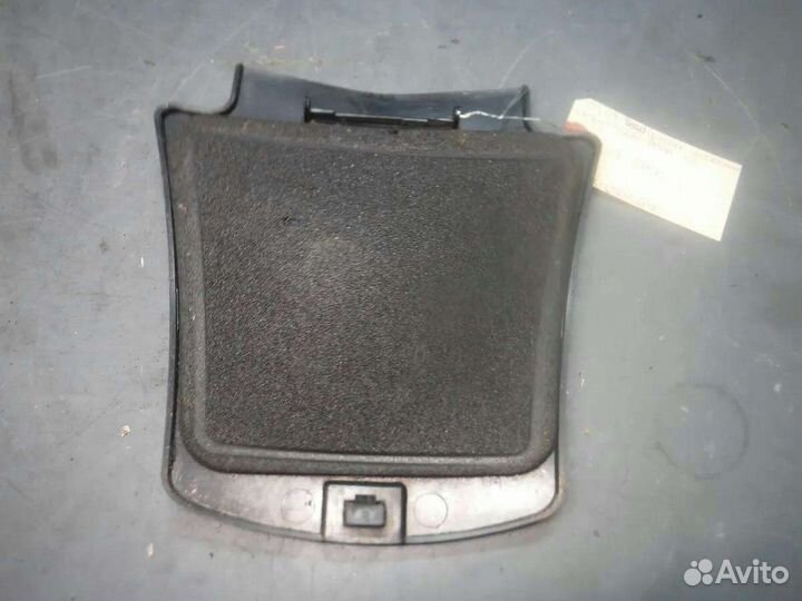 Для гидроцикла yamaha vx.крышка бардачка