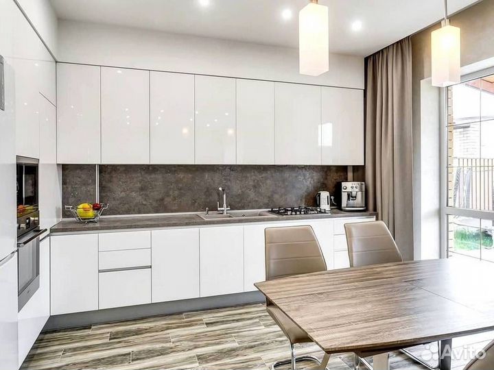 Кухня на заказ. Доставка и сборка