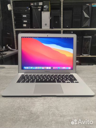 MacBook Air 2017 Intel core i5 В отличном состояни