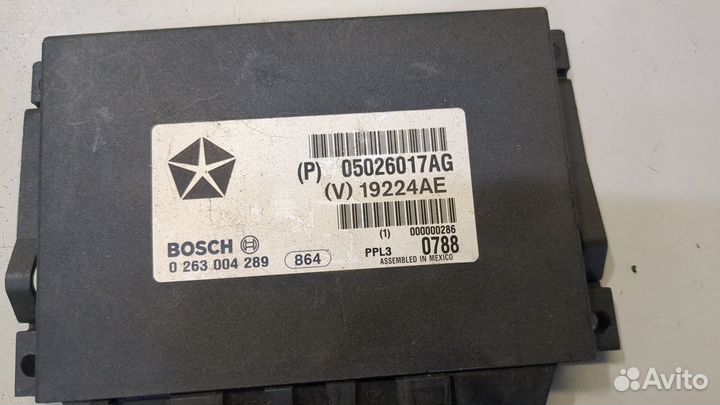 Блок управления парктрониками Jeep Commander, 2009