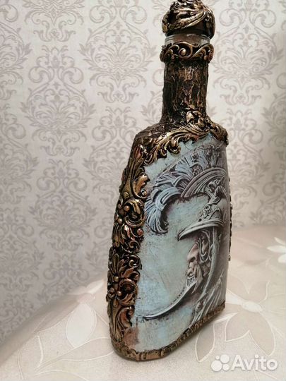 Бутылка декоративная