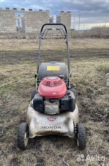 Газонокосилка Honda