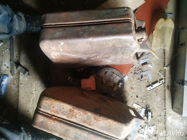 Канистра металлическая 20 л немецкая