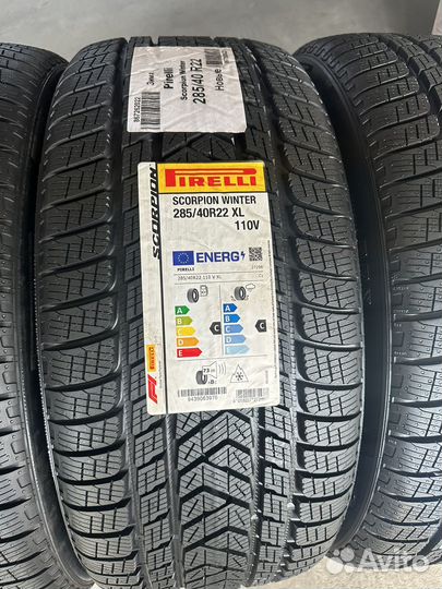 Pirelli Scorpion Winter 285/40 R22 и 325/35 R22 114V