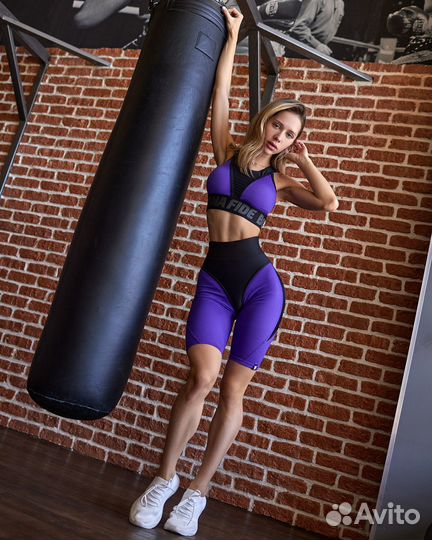 Bona fide костюм 