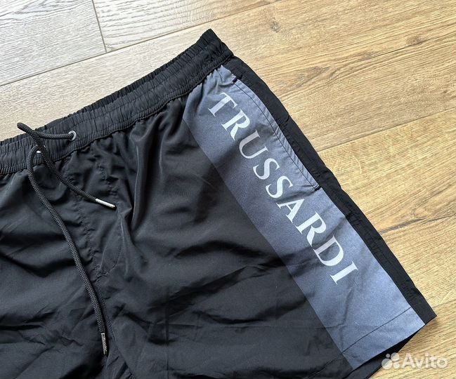 Шорты плавателные Trussardi новые L,XXL