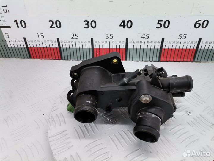 Корпус термостата Volkswagen Polo 3 2000