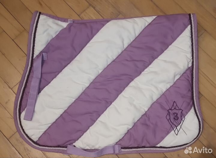 Амуниция для лошади. Вальтрап, бинты, ушки