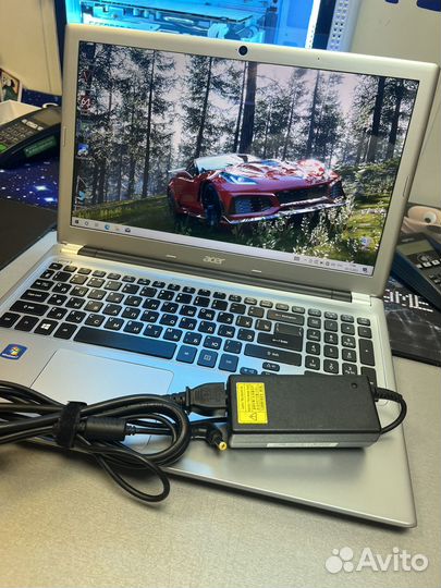 Acer i3