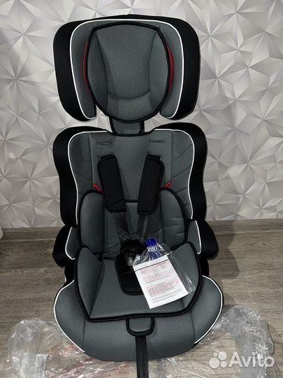 Новое автокресло 9-36 кг