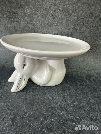 Посуда с зайчиками