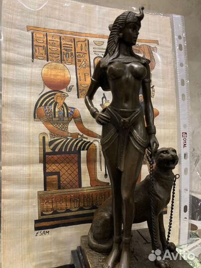 Бронзовая Статуэтка 