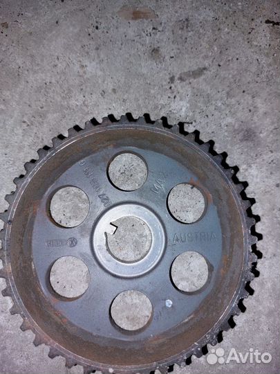 Шкив пром вала VAG Фольксваген пассат 5 027109111G