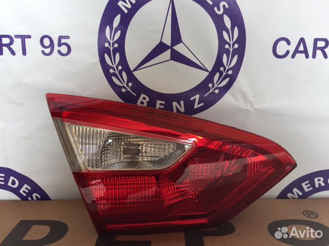 Фонарь с крышки багажника Форд Фокус 3