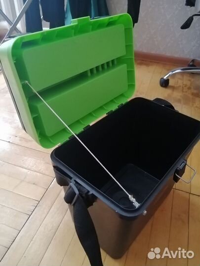 Ящик рыболовный