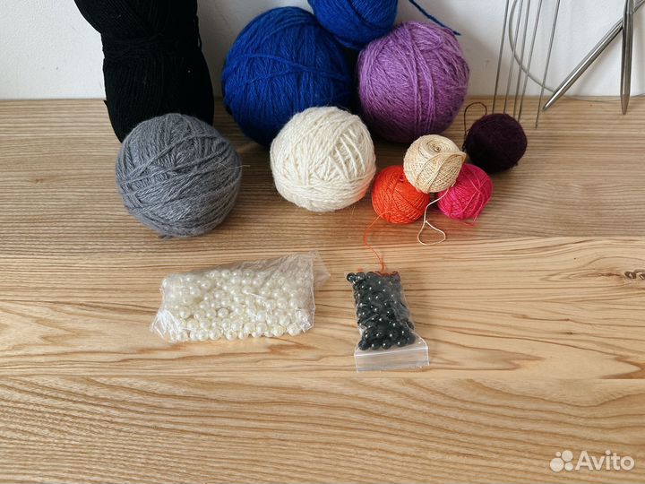 Пряжа и спицы