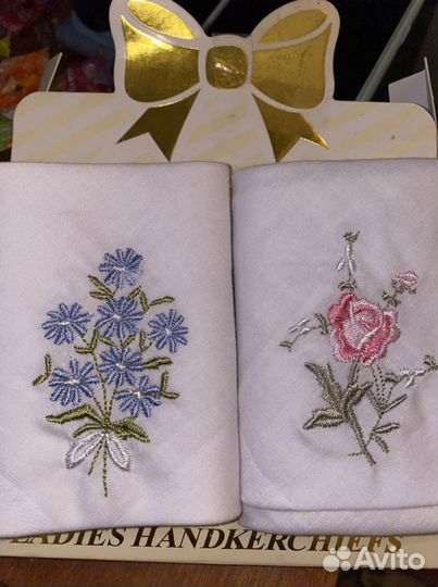 Женские носовые платочки