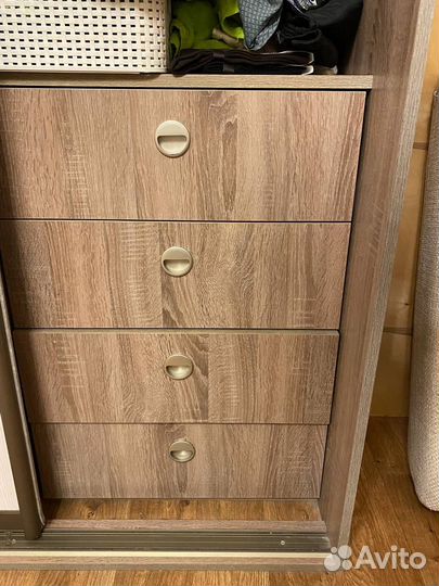 Шкаф купе с зеркалом бу