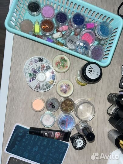 Все принадлежности для маникюра