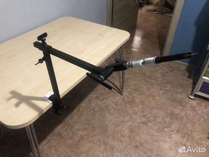 Штатив (стойка) для перетяжки руля