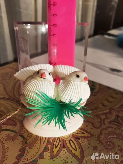 Голуби из ракушек