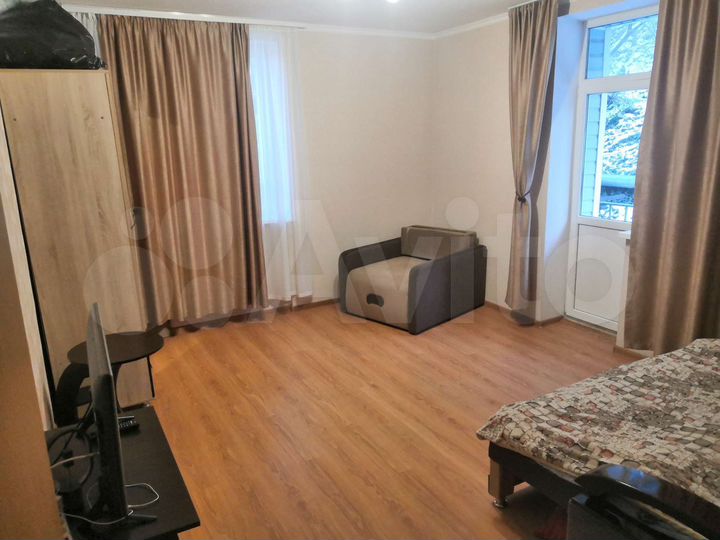 1-к. квартира, 42 м², 2/7 эт.