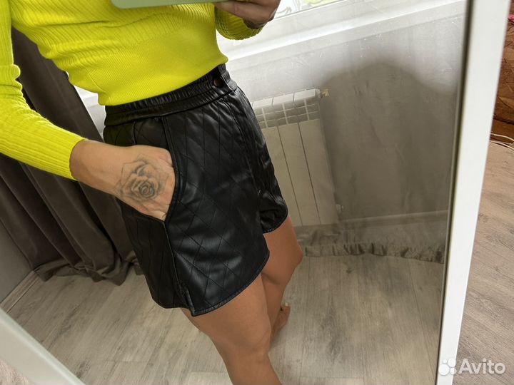 Шорты женские кожаные