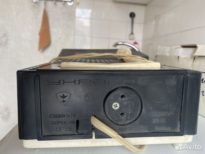Стабилизатор напряжения СССР