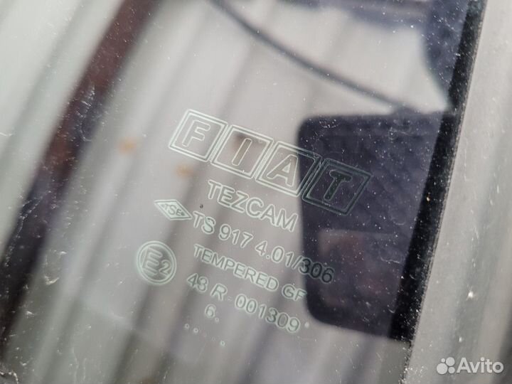 Стекло двери задней правой на Fiat Albea