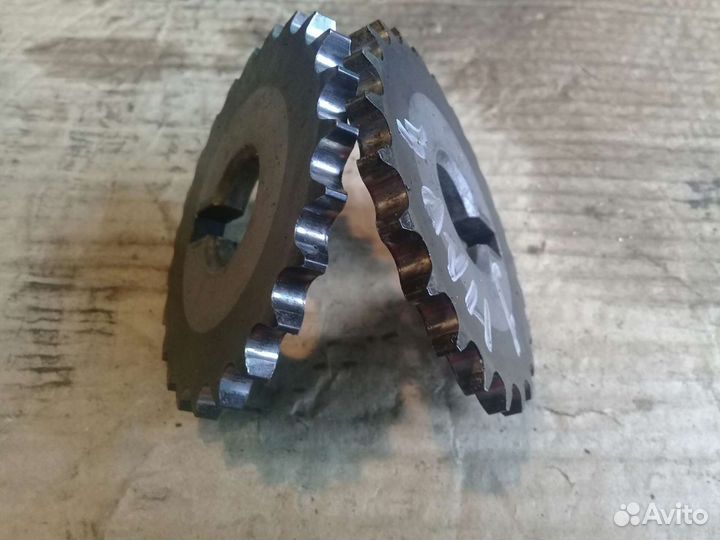 Звездочки распредвала 1.0 Nissan March K11