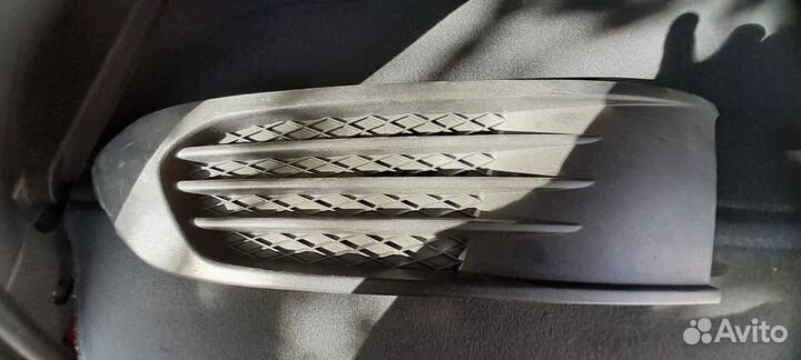 6RU 853665.c Решётка левая без птф Поло седан