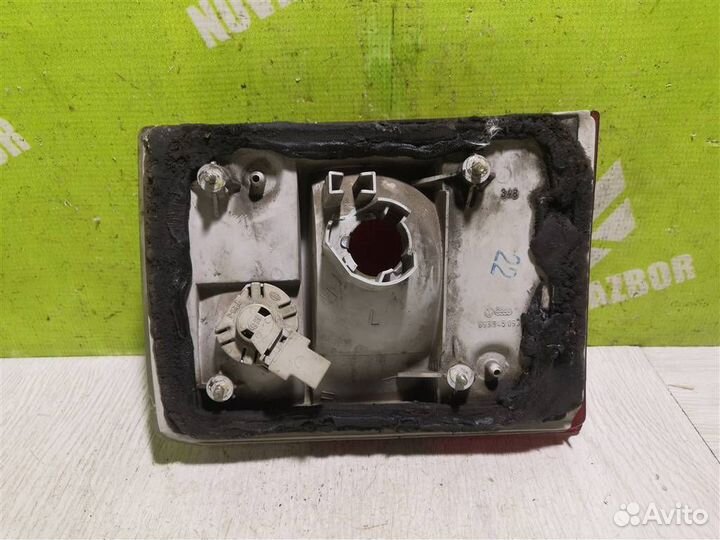 Фонарь задний внутренний левый Ауди 80 90 Б3