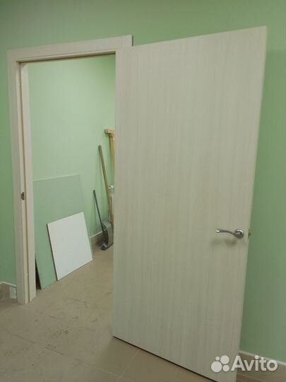 Межкомнатная дверь бу с коробкой