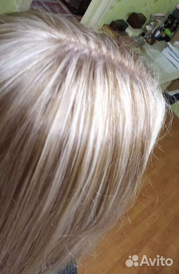 Модель на окрашивание волос